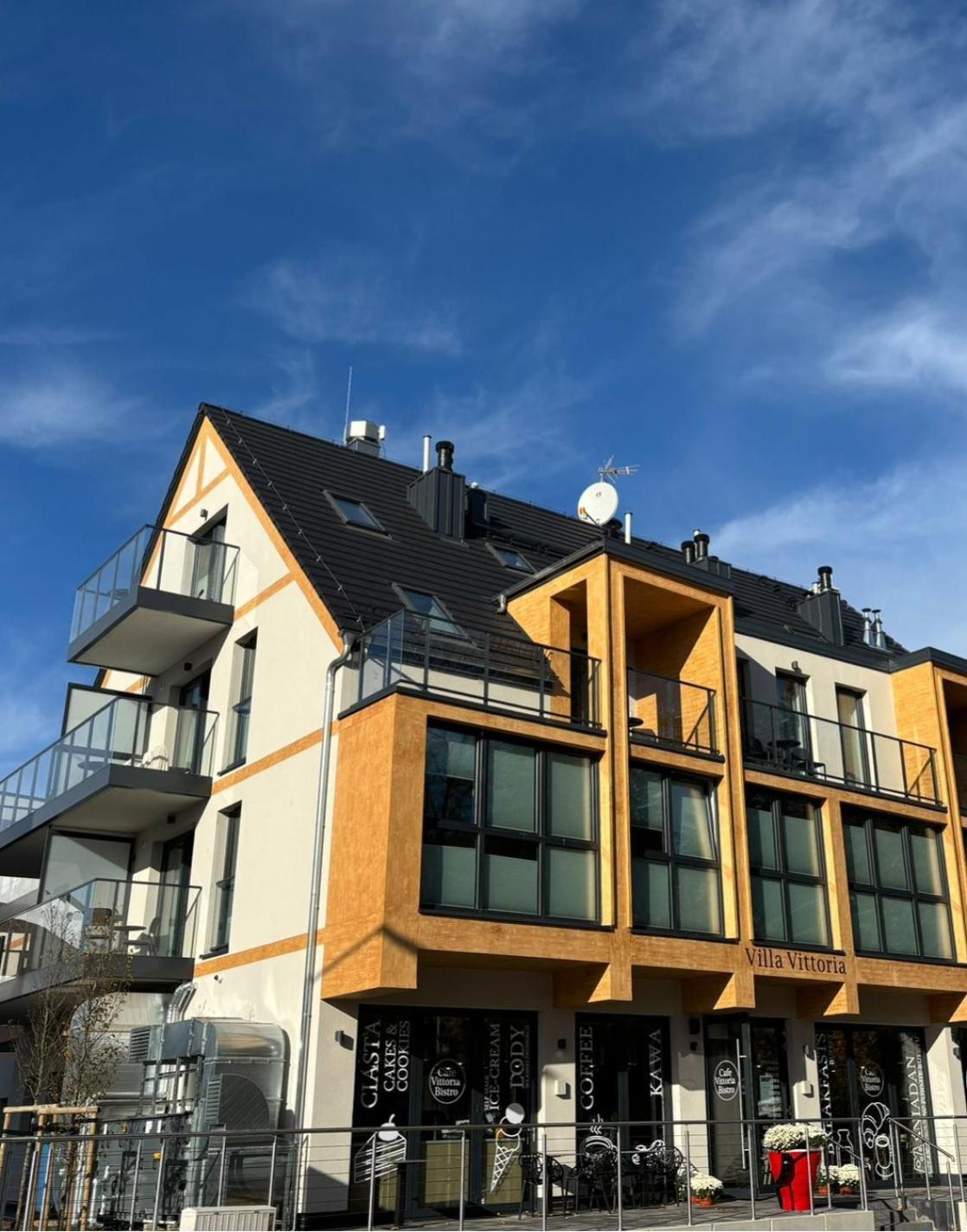 Villa Vittoria 미엥지즈드로예 외부 사진
